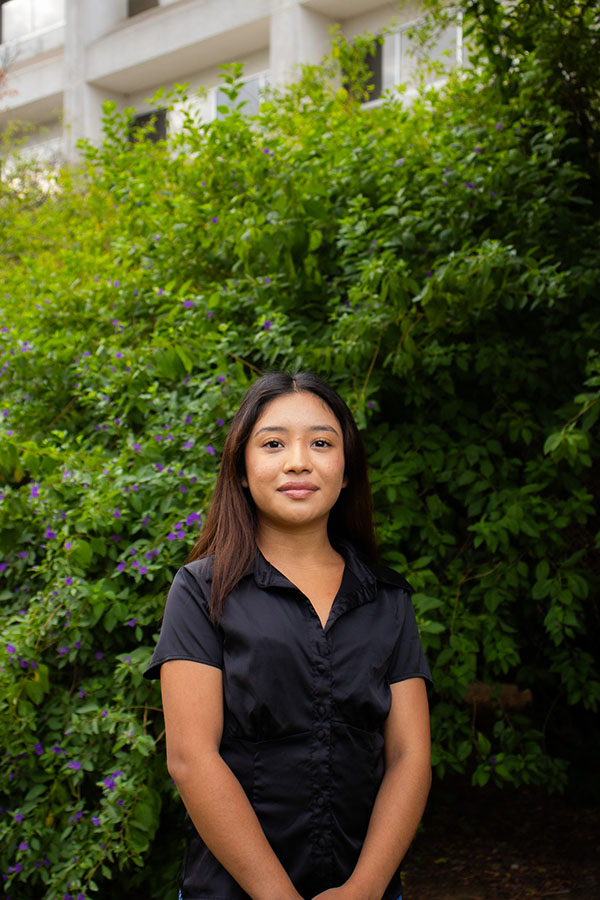 Lexxie Rodas Headshot